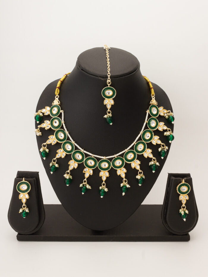 Royal Emerald Meenakari Jewelry Set