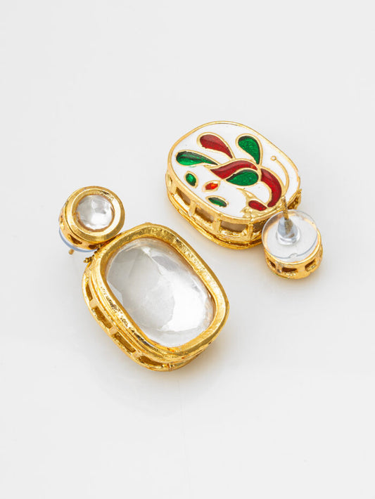 Classic White Kundan Chandelier Earrings – Gold Plated Elegance