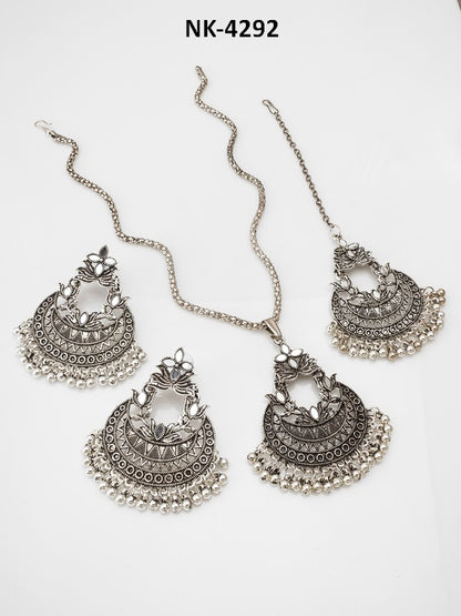 Boho Queen Oxidized Silver Choker Set
