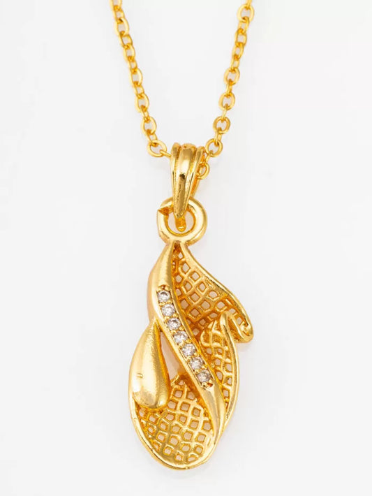 Golden Aura Mesh Pendant
